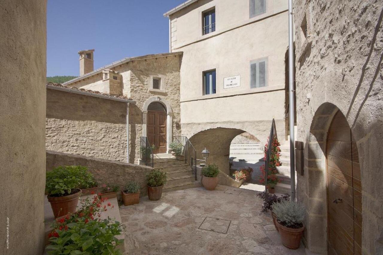 Castello Di Postignano Hotel Sellano Bagian luar foto
